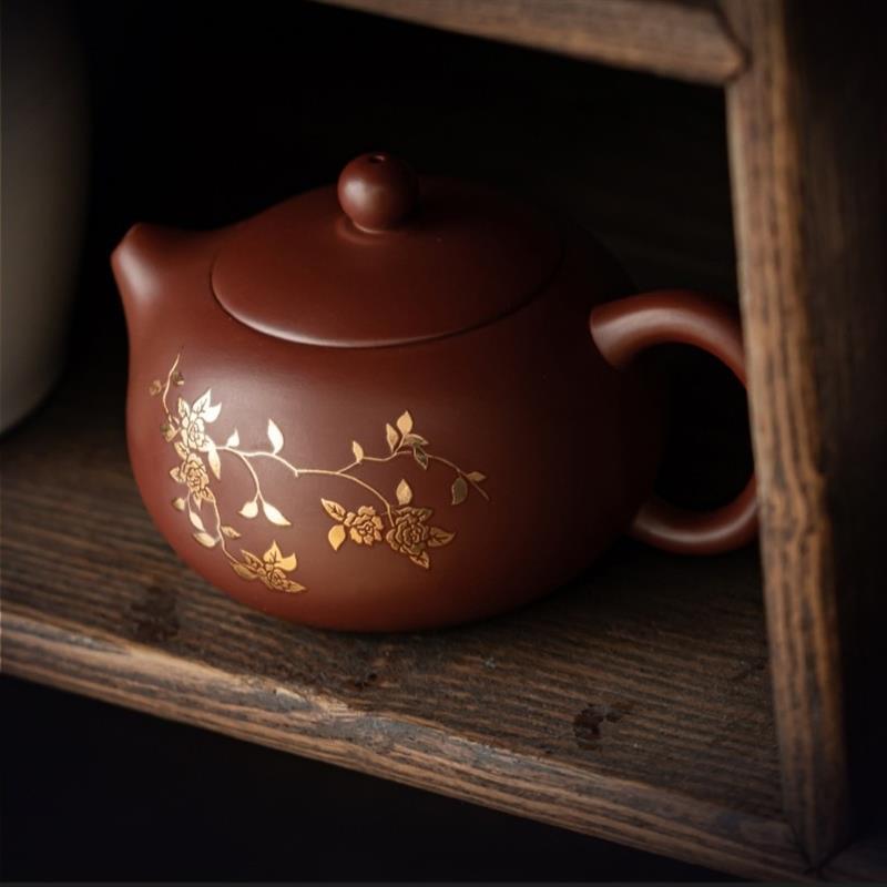 【全網就獨家牡丹鎏金鳳鳴壺】一款會發聲的紫砂壺，出水如鳳凰鳴叫！宜興非遺傳人親製紫砂壺-西施鳳鳴壺，上萬茶友收藏